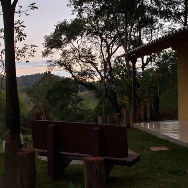 Cabana Da Montanha - Sitio Pasangas Santo Antônio do Pinhal Exterior foto